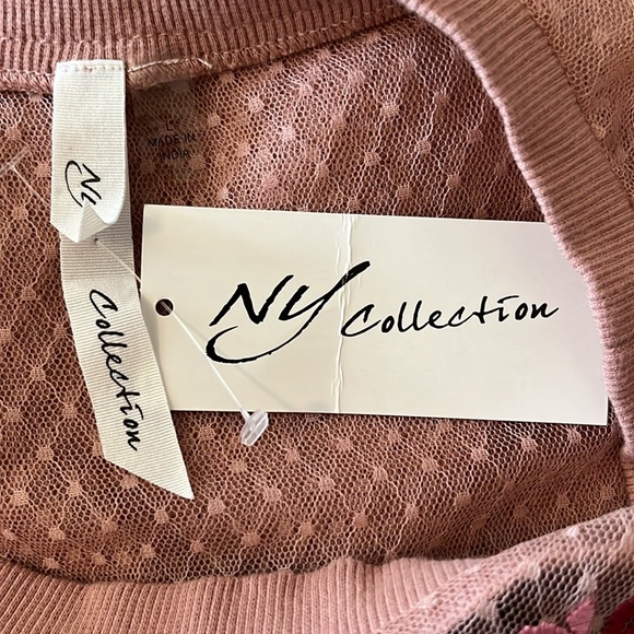 NWT NY Collection Embroidered Blouse - Picture 10 of 12